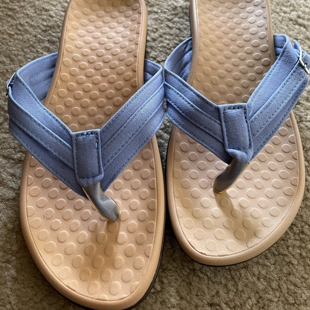 Vionic INSPIRED flip flop sandal